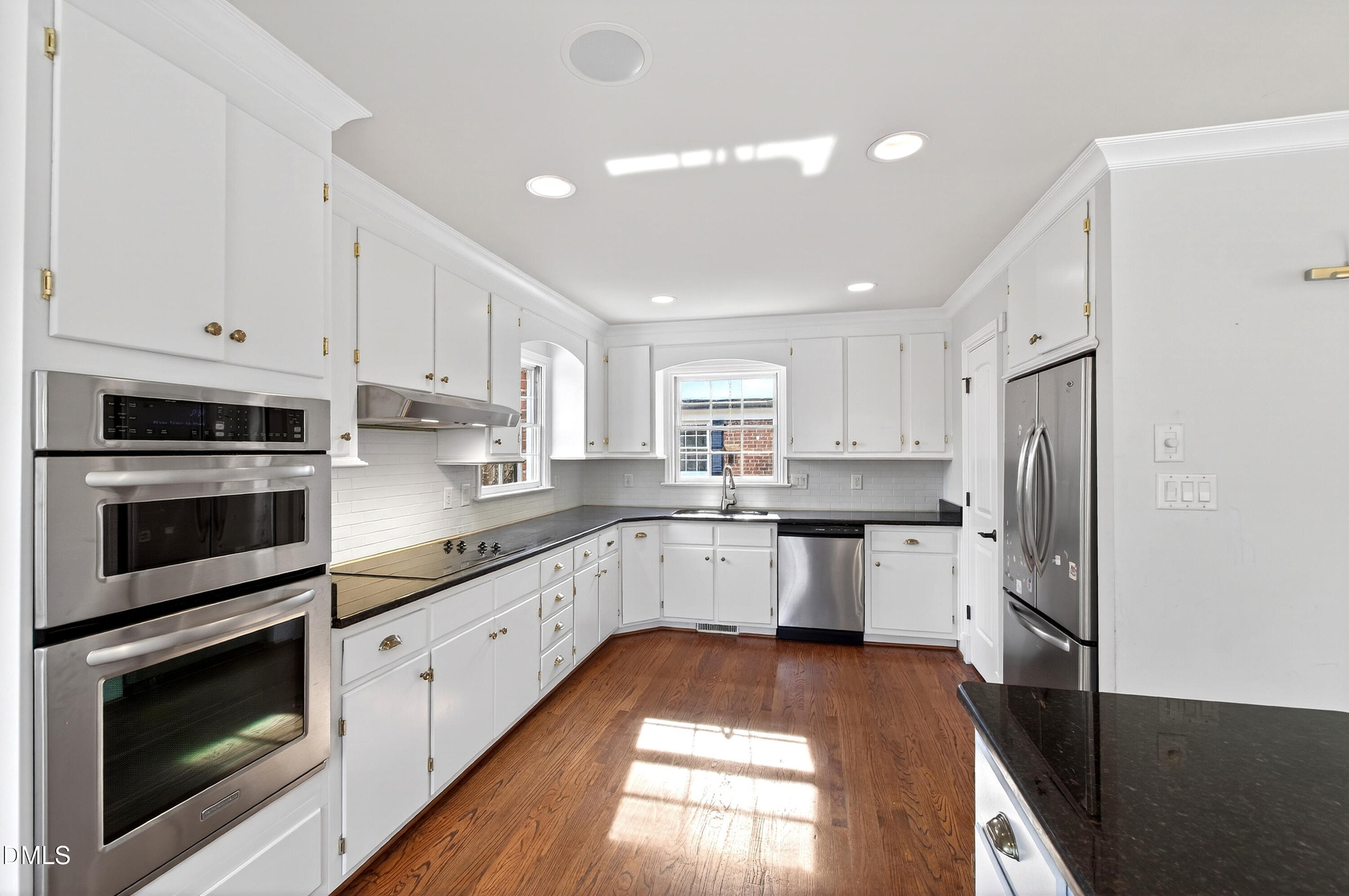 3620 Alamance Drive Raleigh, NC 27609 - Photo 16 of 66 Alamance (19)