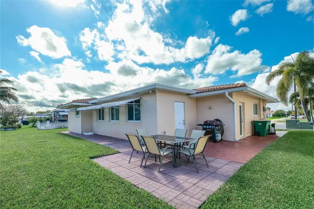 $340,000 | 4904 Mainland Drive, Tamarac, FL 33319