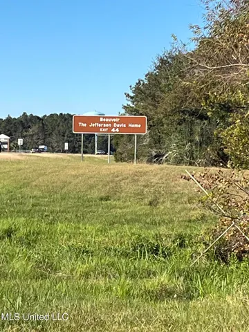 $400,000 | 5203 West Gay Road, D'Iberville, MS 39540