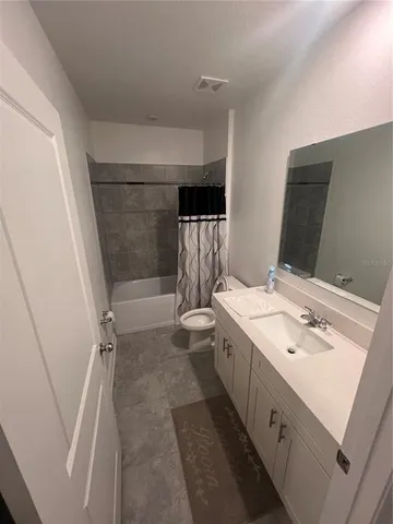 $2,000 | 1406 Deepwater Circle, Eagle Lake, FL 33839