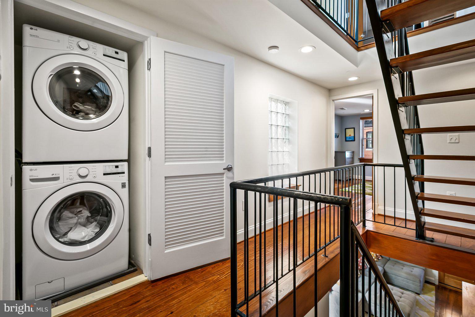 1243 Riverside Avenue Baltimore, MD 21230 - Photo 23 of 81 2nd floor laundry