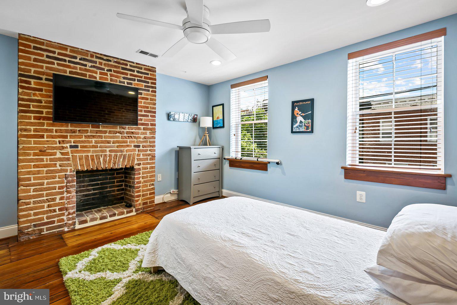 1243 Riverside Avenue Baltimore, MD 21230 - Photo 27 of 81 2nd floor front bedroom
