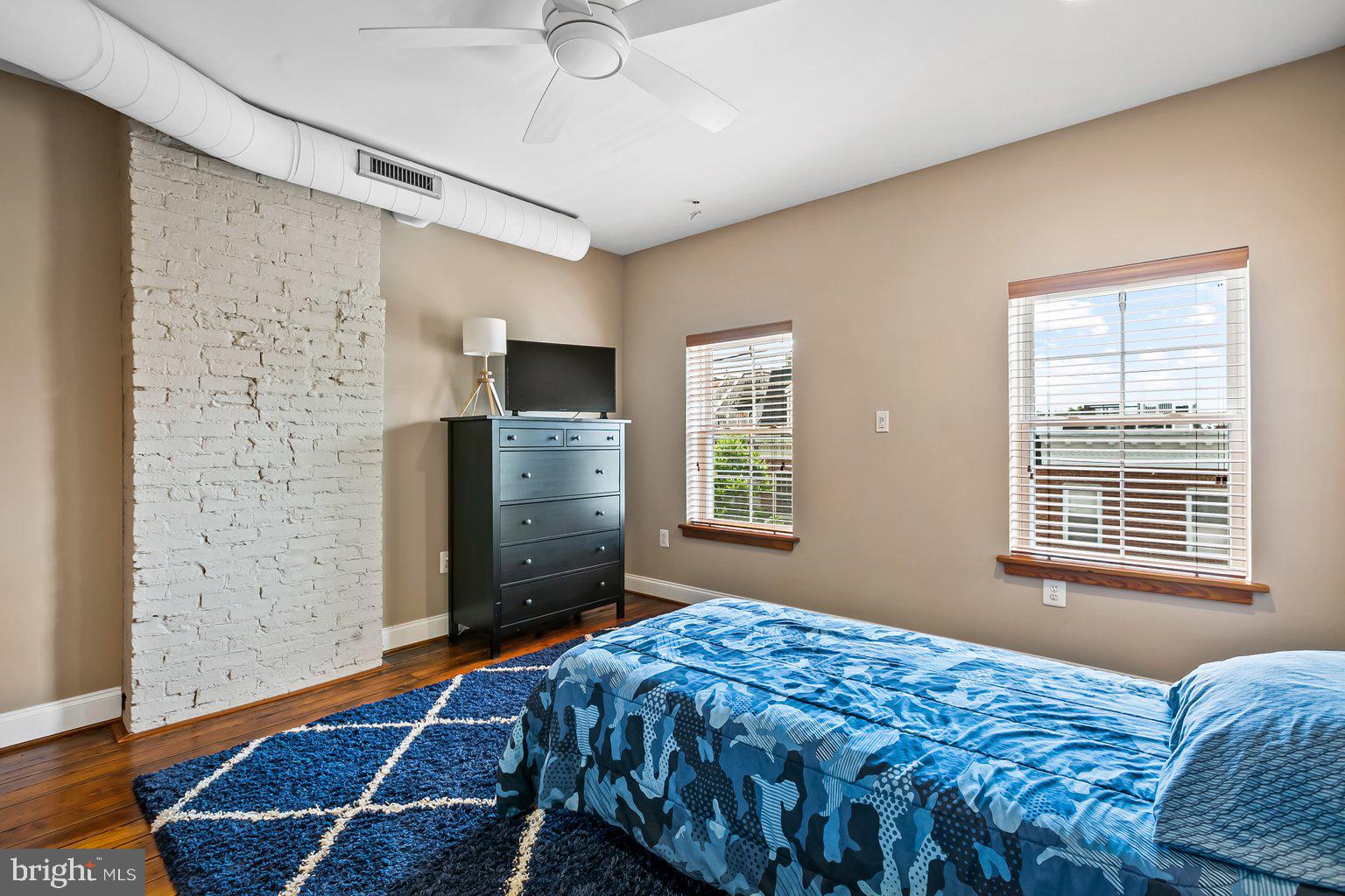 1243 Riverside Avenue Baltimore, MD 21230 - Photo 34 of 81 3rd floor front bedroom