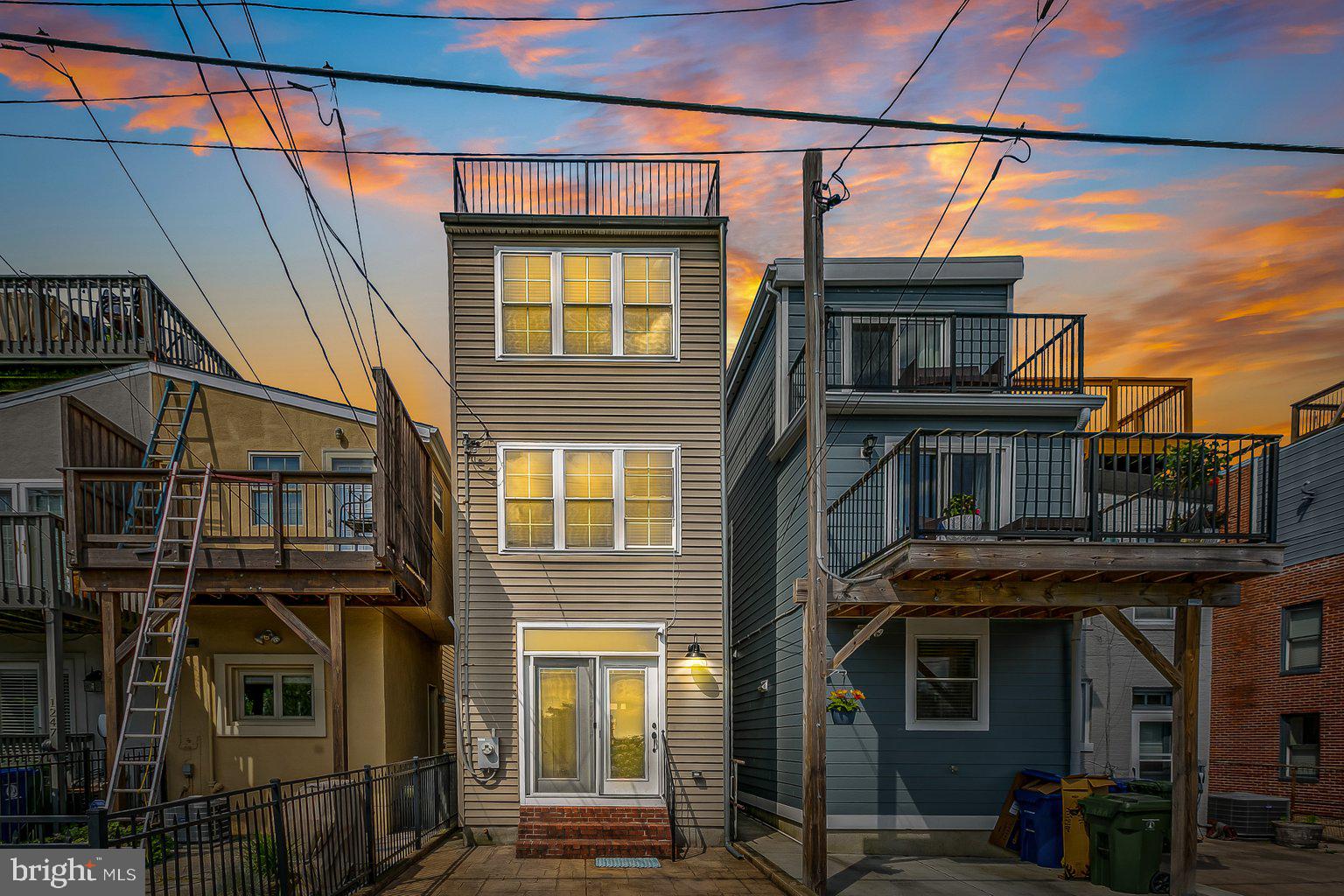 1243 Riverside Avenue Baltimore, MD 21230 - Photo 50 of 81 rear parking pad