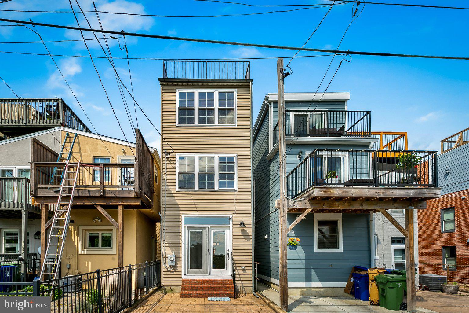 1243 Riverside Avenue Baltimore, MD 21230 - Photo 51 of 81 rear parking pad
