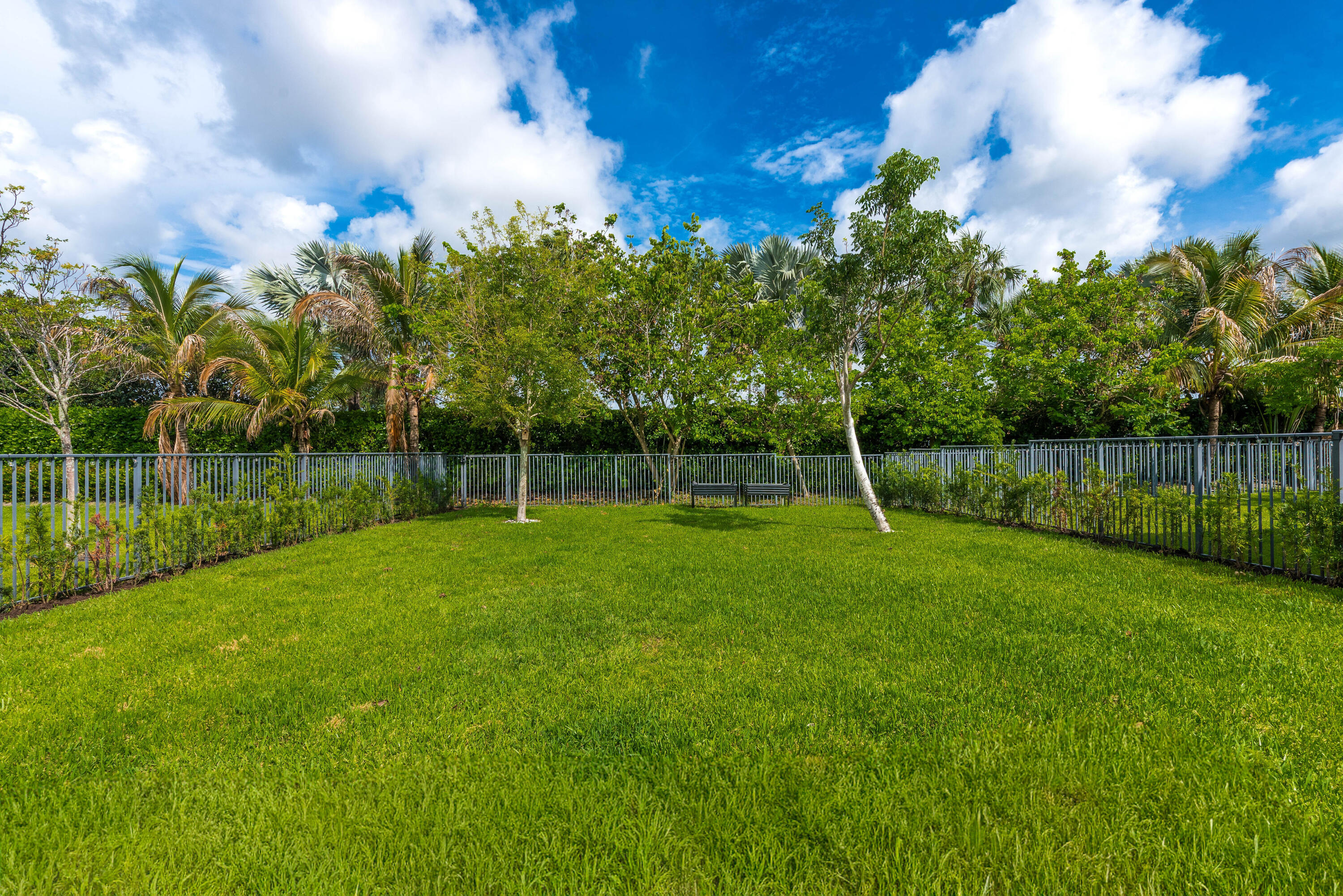 5539 Starfish Road Westlake, FL 33470 - Photo 33 of 42 Backyard