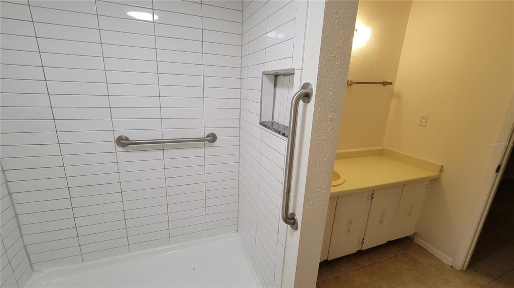 1902 Honour Road, Unit 22 Orlando, FL 32839 - Photo 18 of 27