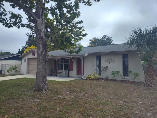 $2,000 | 901 Peninsula Road, Tarpon Springs, FL 34689