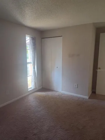 $2,000 | 901 Peninsula Road, Tarpon Springs, FL 34689