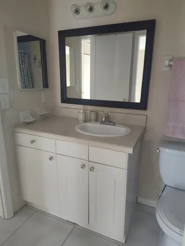 $2,000 | 901 Peninsula Road, Tarpon Springs, FL 34689