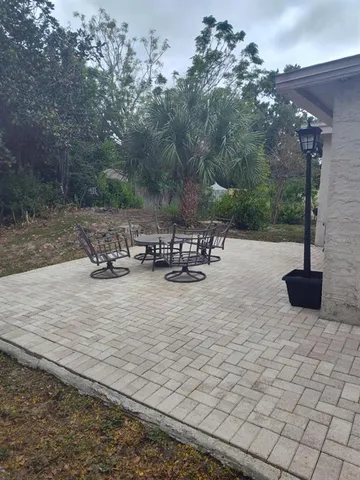 $2,000 | 901 Peninsula Road, Tarpon Springs, FL 34689