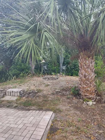 $2,000 | 901 Peninsula Road, Tarpon Springs, FL 34689