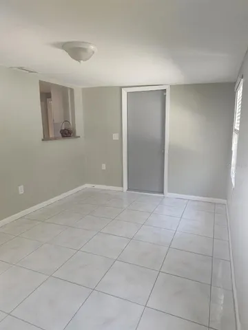 $2,000 | 901 Peninsula Road, Tarpon Springs, FL 34689