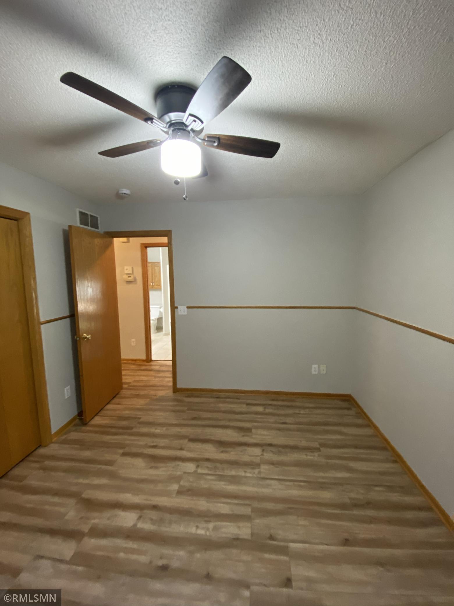 3572 Bailey Ridge Alcove Woodbury, MN 55125 - Photo 6 of 33