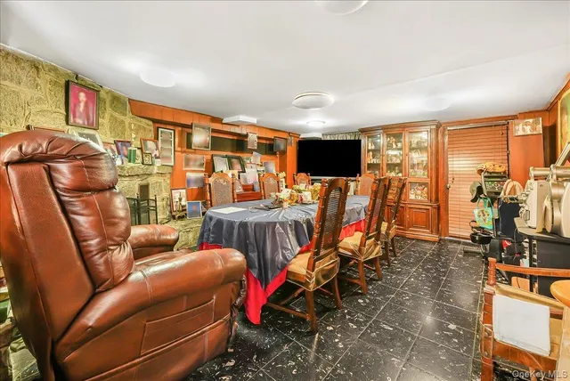 $750,000 | 4116 Wilder Avenue | Wakefield