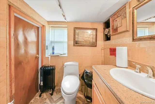 $750,000 | 4116 Wilder Avenue | Wakefield