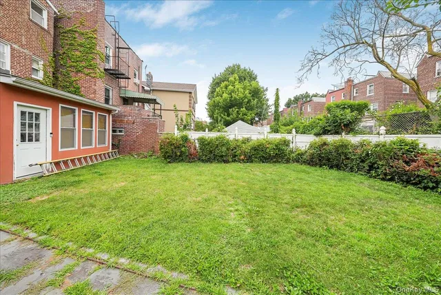 $750,000 | 4116 Wilder Avenue | Wakefield