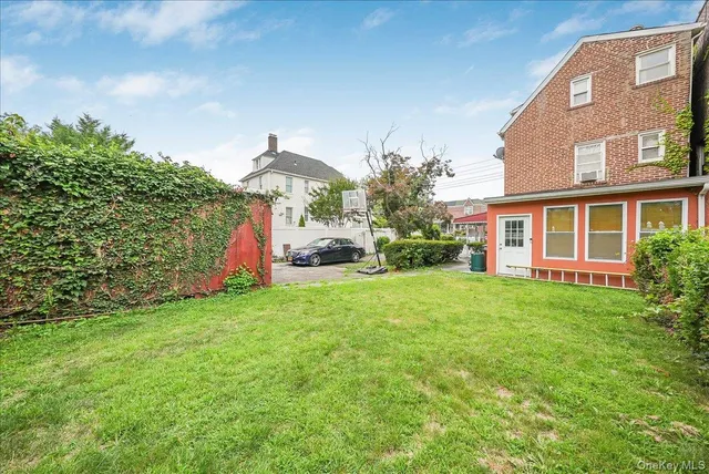 $750,000 | 4116 Wilder Avenue | Wakefield