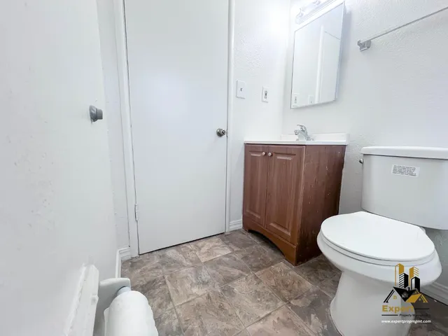 $1,195 | 2319 Empress Street, Unit 3, Sacramento, CA 95815