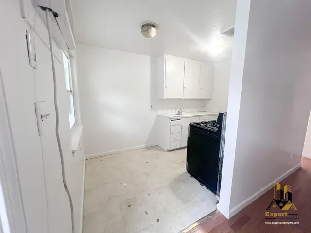 $1,195 | 2319 Empress Street, Unit 3, Sacramento, CA 95815