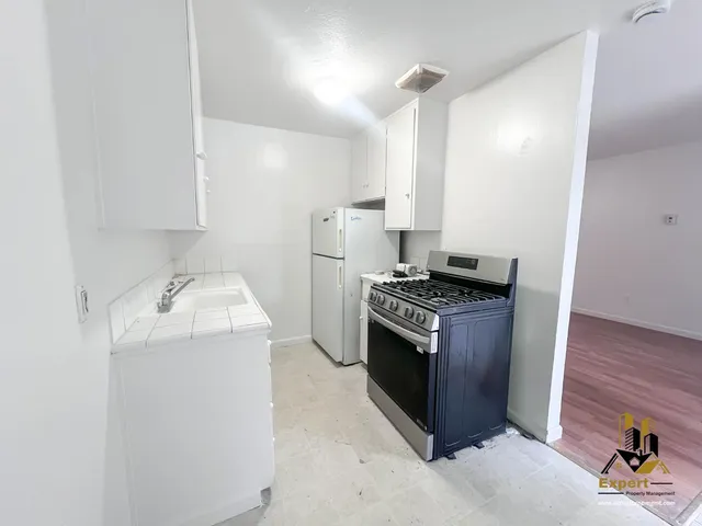 $1,195 | 2319 Empress Street, Unit 3, Sacramento, CA 95815