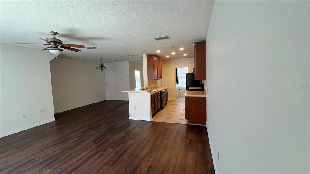 3166 Riachuelo Lane Kissimmee, FL 34744 - Photo 8 of 39 Gallery Image 8