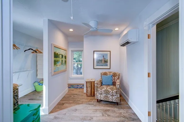 a view of livingroom with furniture and windows