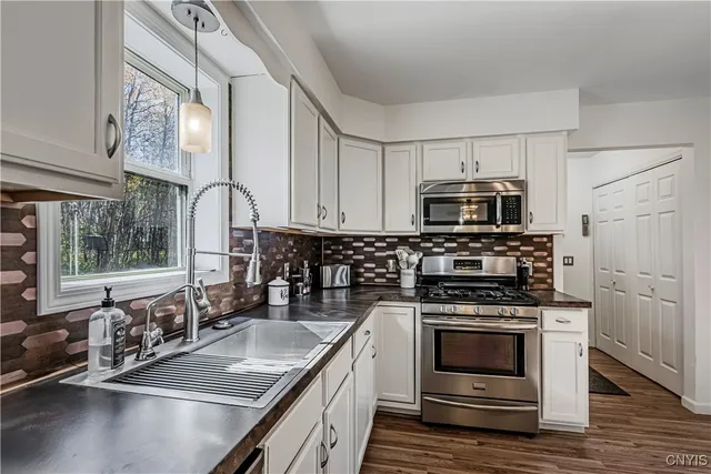 $389,900 | 8016 Evans Road East, Western, NY 13354