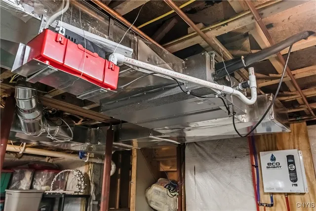 $389,900 | 8016 Evans Road East, Western, NY 13354