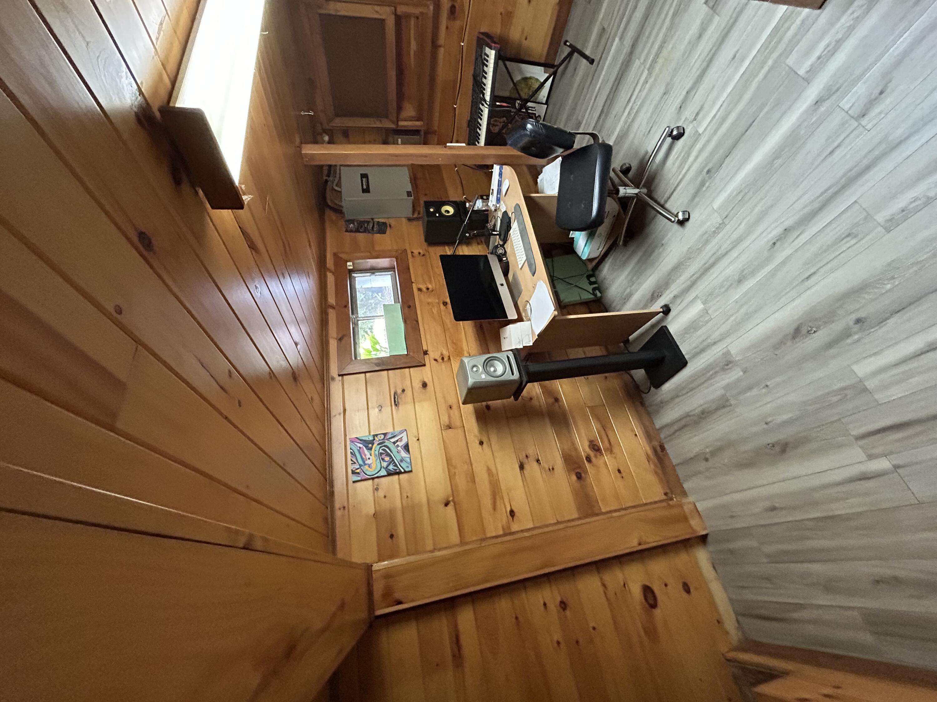 177 Weymouth Road Gray, ME 04039 - Photo 15 of 18 IMG_2145