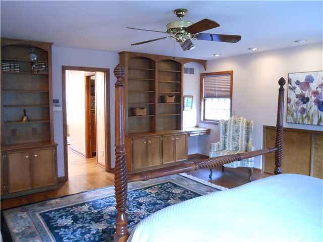 3185 Brandon Road Columbus, OH 43221 - Photo 14 of 24