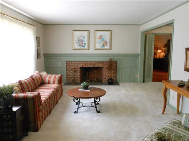 3185 Brandon Road Columbus, OH 43221 - Photo 2 of 24