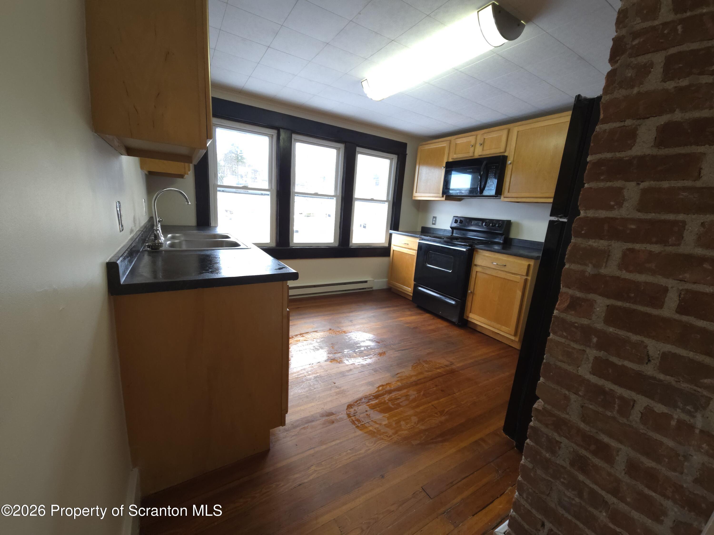 413 Davis Street Clarks Summit, PA 18411 - Photo 2 of 7 20251204_151546
