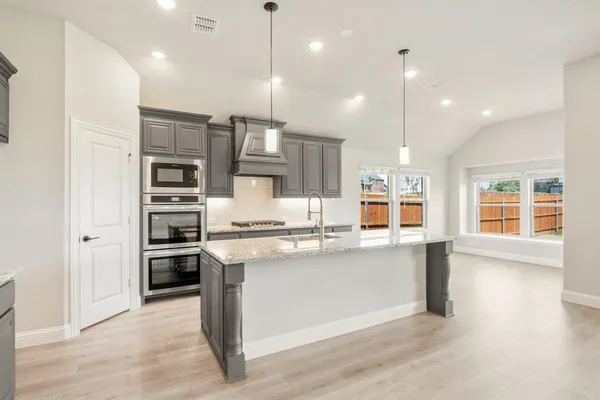 $519,990 | 130 Kingfisher Lane, Aledo, TX 76008
