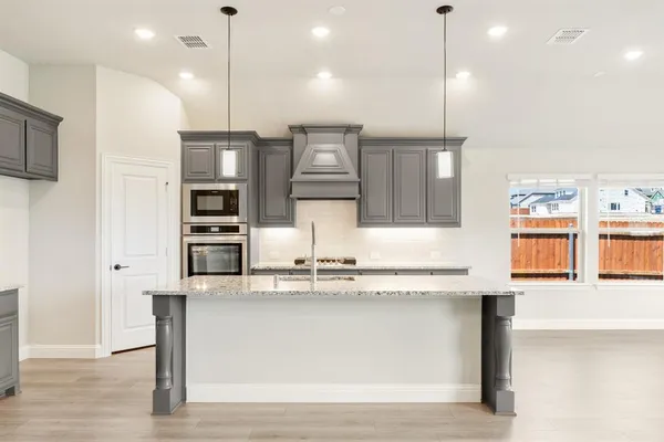 $519,990 | 130 Kingfisher Lane, Aledo, TX 76008
