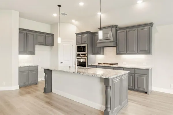 $519,990 | 130 Kingfisher Lane, Aledo, TX 76008