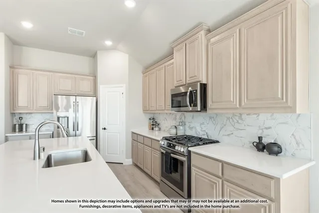 $524,990 | 130 Kingfisher Lane, Aledo, TX 76008