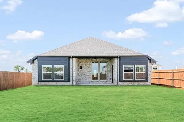 $519,990 | 130 Kingfisher Lane, Aledo, TX 76008
