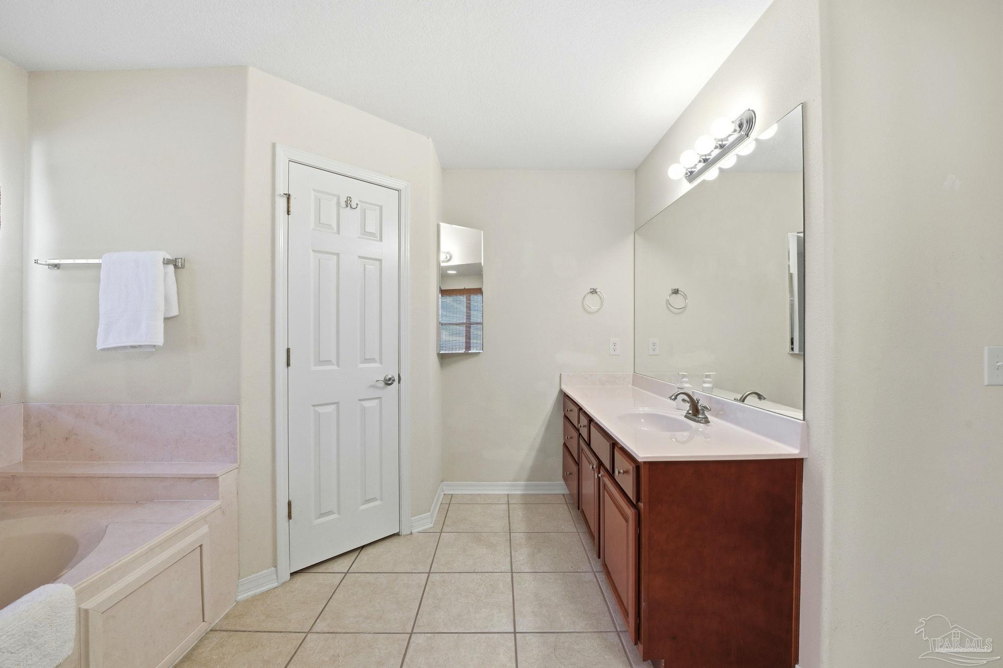 1601 Woodlawn Beach Road Gulf Breeze, FL 32563 - Photo 28 of 53