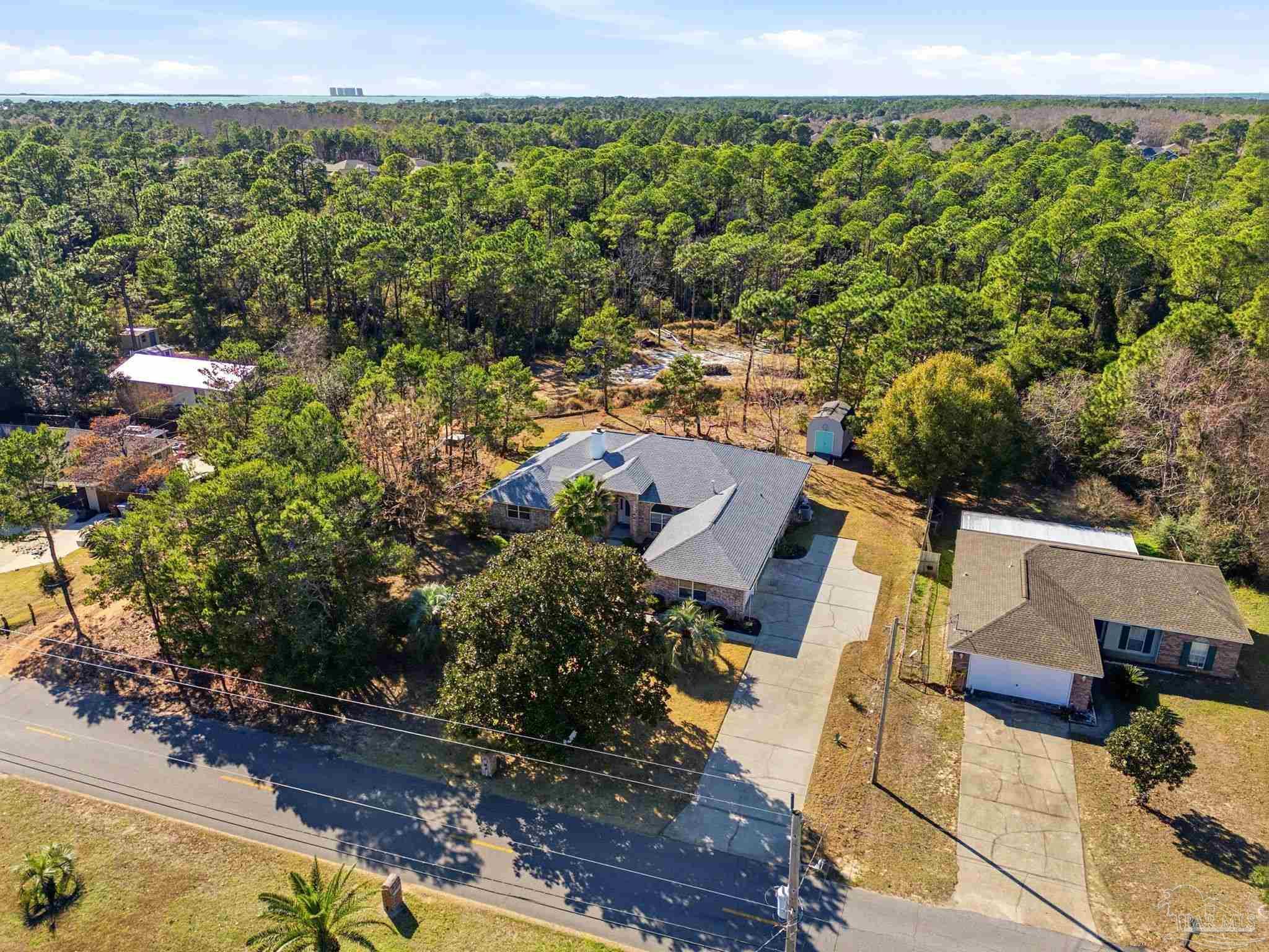 1601 Woodlawn Beach Road Gulf Breeze, FL 32563 - Photo 42 of 53