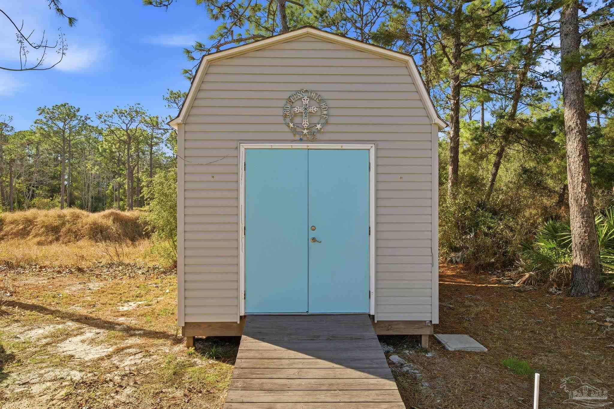 1601 Woodlawn Beach Road Gulf Breeze, FL 32563 - Photo 49 of 53