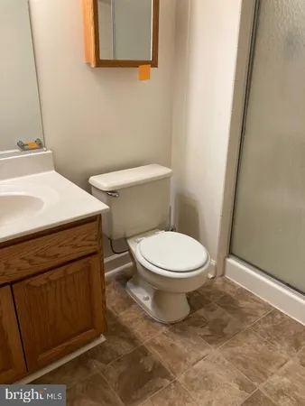 $3,200 | 6142 Joust Lane, Alexandria, VA 22315