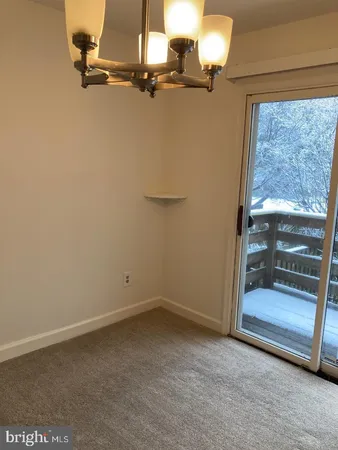 $3,200 | 6142 Joust Lane, Alexandria, VA 22315