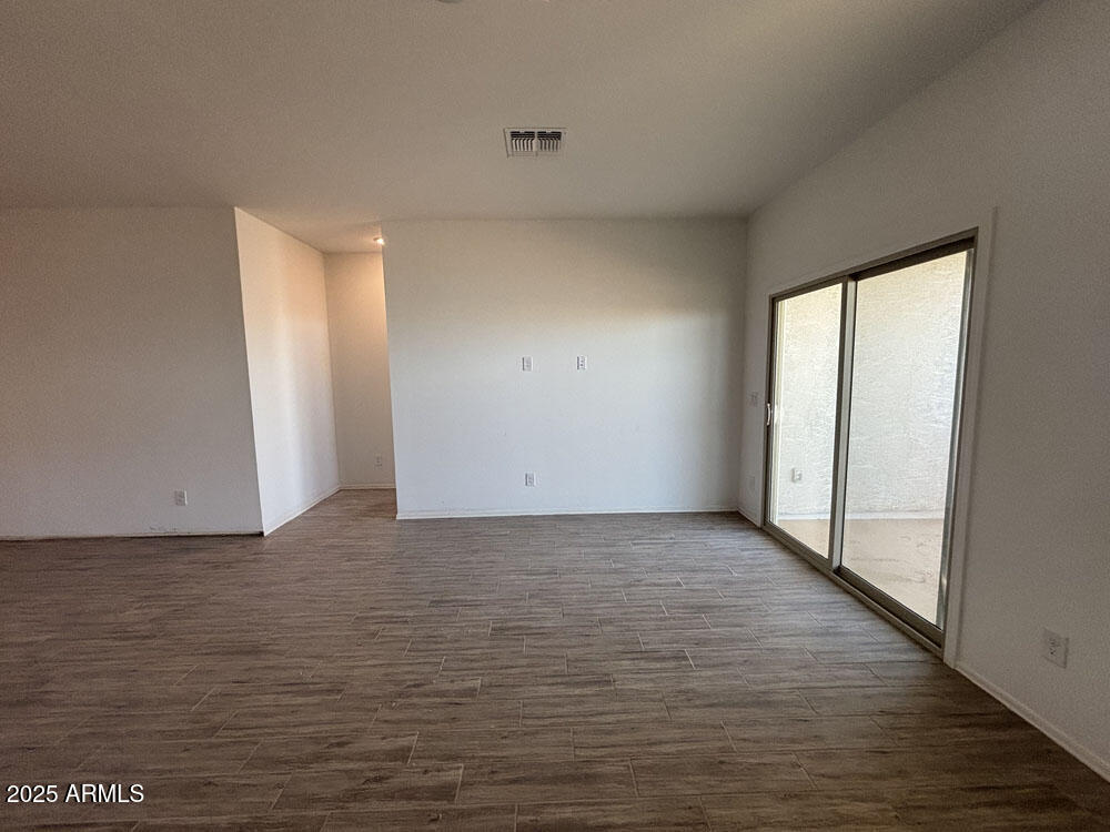 47734 West Moeller Road Maricopa, AZ 85139 - Photo 11 of 27 10 Great Room