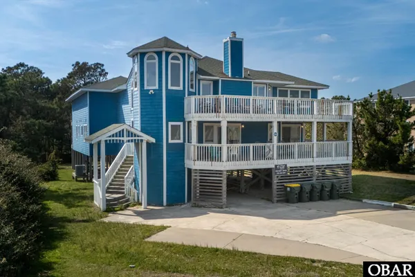 $1,100,000 | 1044 Whalehead Drive, Corolla, NC 27927
