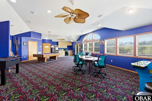 $1,100,000 | 1044 Whalehead Drive, Corolla, NC 27927