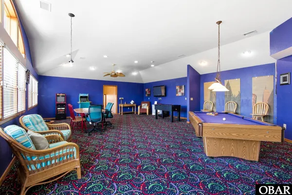 $1,100,000 | 1044 Whalehead Drive, Corolla, NC 27927