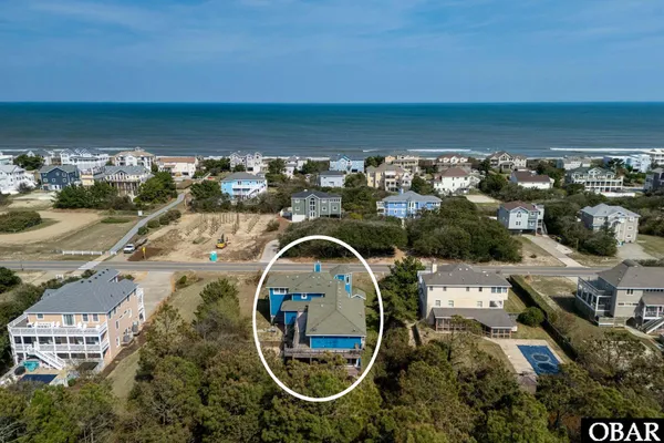 $1,100,000 | 1044 Whalehead Drive, Corolla, NC 27927