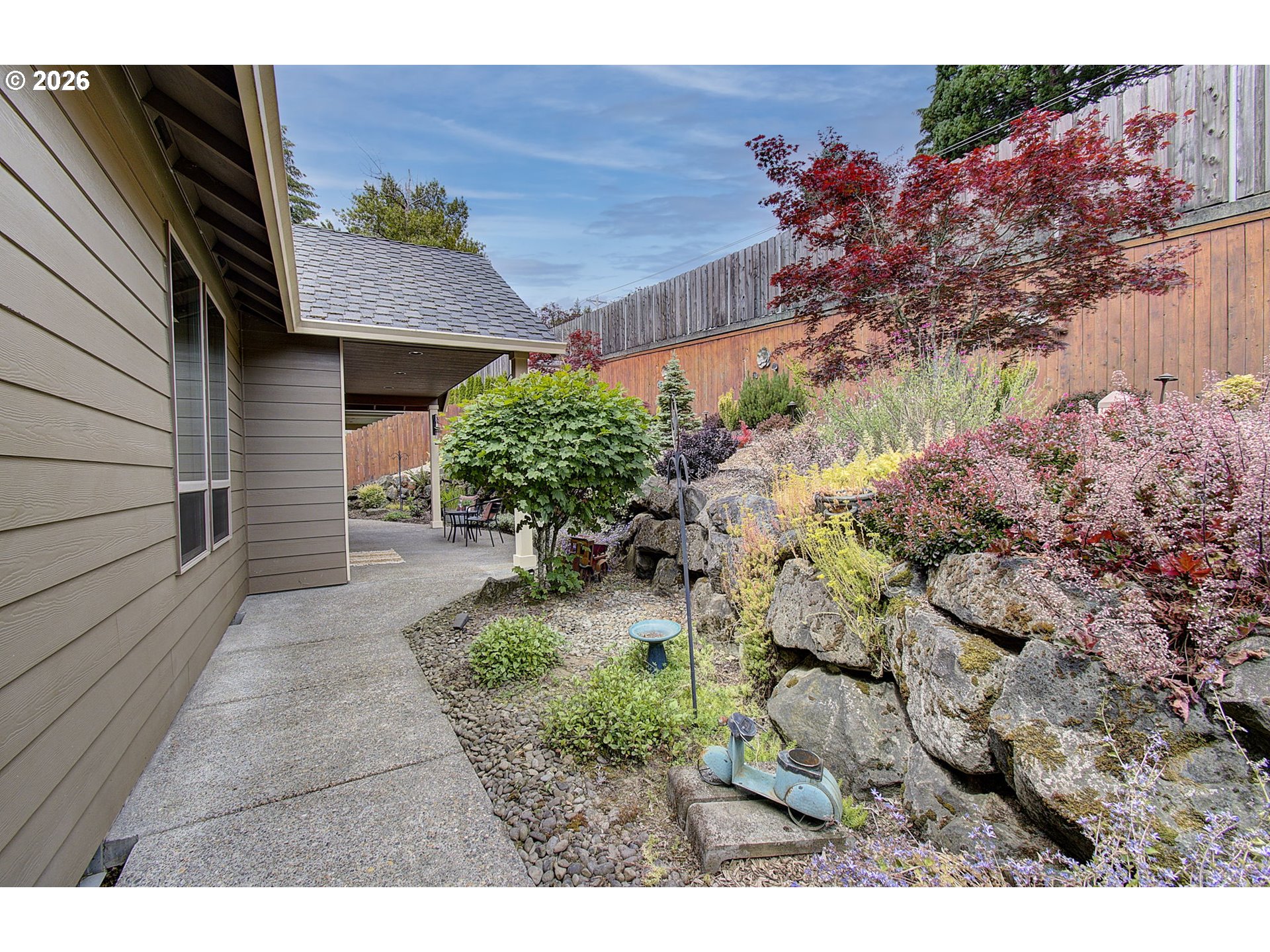 553 Southeast 23rd Terrace Gresham, OR 97080 - Photo 35 of 41