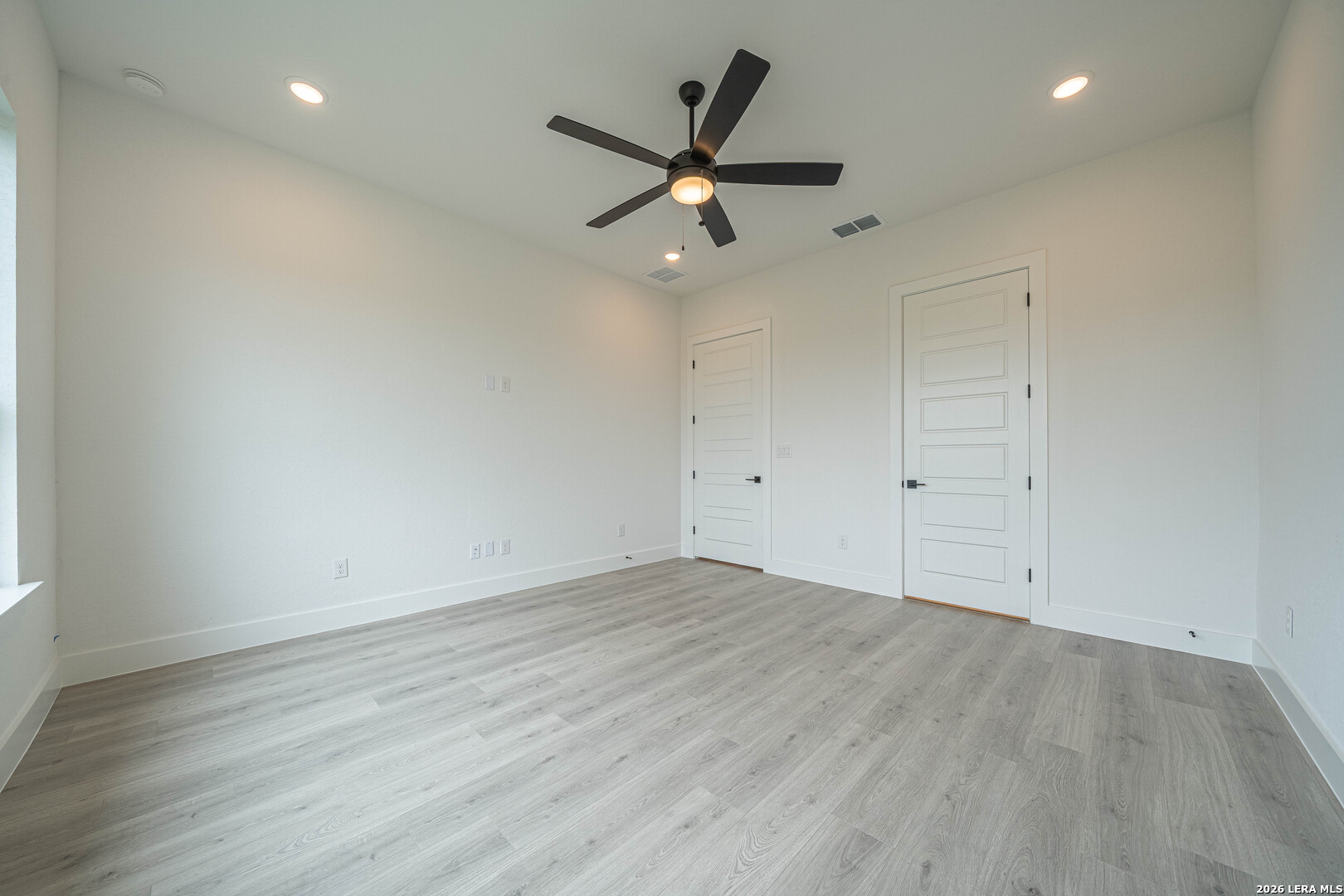 2053 Toscano Way Kerrville, TX 78028 - Photo 18 of 34